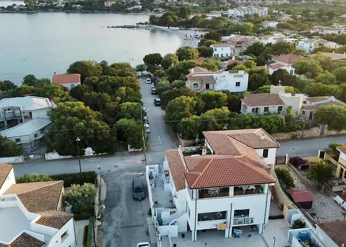 Apartment House Ilaria Acquamarina *